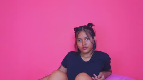 Natcha C online show from December 11, 10:25 am