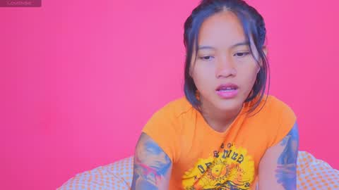 Natcha C online show from December 24, 3:05 am