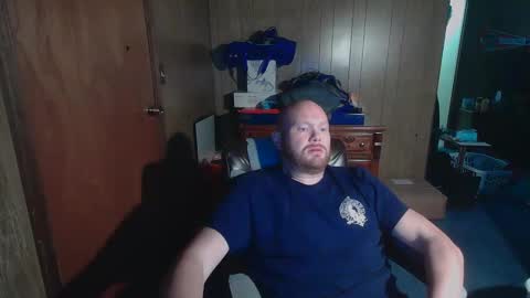 Snapshot of nate_b99 chatting on December 4, 1:47 am Nate online show from December 4, 1:47 am