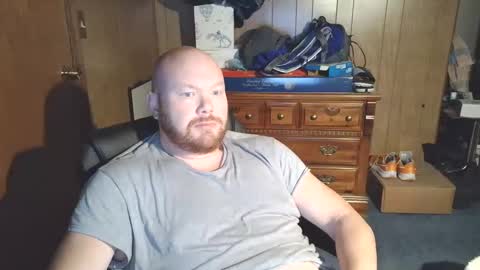 Snapshot of nate_b99 chatting on November 9, 2:04 pm Nate online show from November 9, 2:04 pm