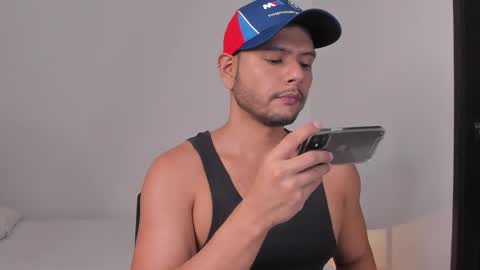 Nate Ocean online show from December 4, 12:52 am