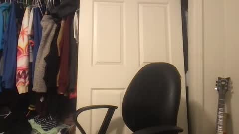 natetheexplorer online show from October 7, 6:21 am