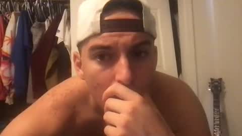 natetheexplorer online show from October 19, 12:00 am