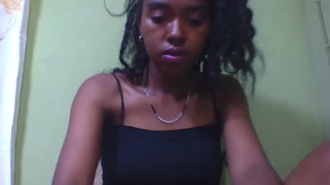 Snapshot of nathaaldy chatting on October 5, 5:17 am nathaaldy online show from October 5, 5:17 am