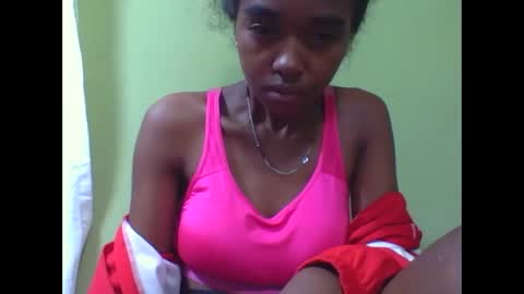 Snapshot of nathaaldy chatting on October 14, 4:35 am nathaaldy online show from October 14, 4:35 am