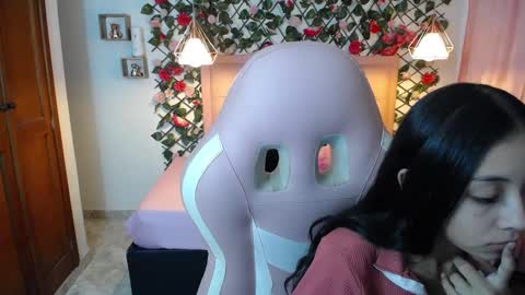 nathaliasweet_1_ online show from January 7, 5:20 pm