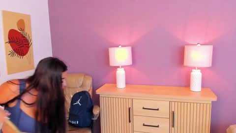 nathalie rossel online show from February 2, 1:23 am