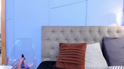 nathalie rossel online show from October 23, 10:30 pm