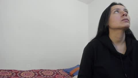 Nathaly online show from December 28, 6:40 pm