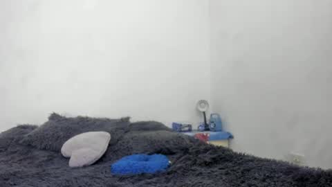 Nathaly online show from September 25, 8:01 pm