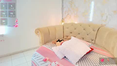 Snapshot of nathamiller chatting on December 17, 7:20 pm Natha online show from December 17, 7:20 pm