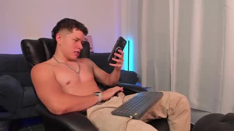 Nathan online show from September 21, 7:37 pm