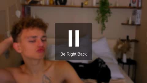 Nathan online show from September 24, 6:33 pm