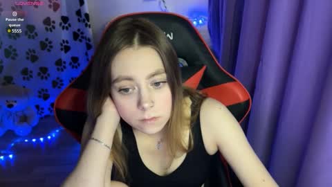 natural_babe666 online show from February 12, 9:20 am