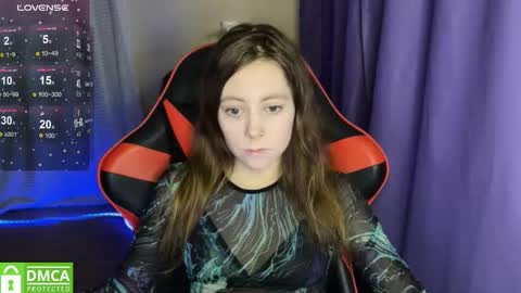 natural_babe666 online show from December 4, 9:40 am