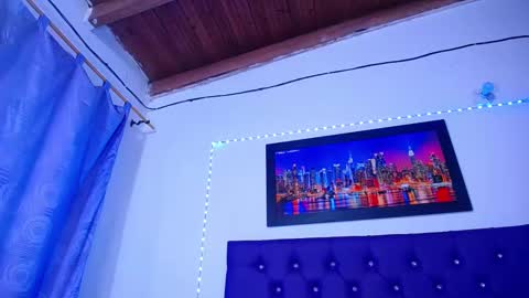  Annie  online show from March 6, 9:25 am