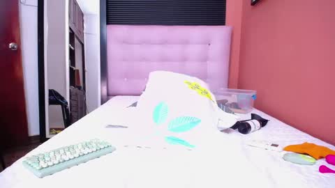 SASHA  online show from February 21, 1:55 am