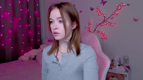 Snapshot of naughty_mablee chatting on September 27, 12:26 am Mable online show from September 27, 12:26 am