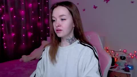 Snapshot of naughty_mablee chatting on October 28, 1:09 am Mable online show from October 28, 1:09 am