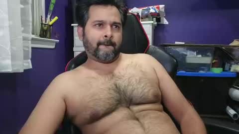 Snapshot of naughtydesicock chatting on December 20, 11:37 pm sakhtlaundaz online show from December 20, 11:37 pm