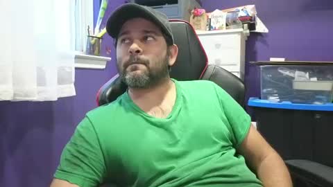 Snapshot of naughtydesicock chatting on January 10, 9:53 pm sakhtlaundaz online show from January 10, 9:53 pm