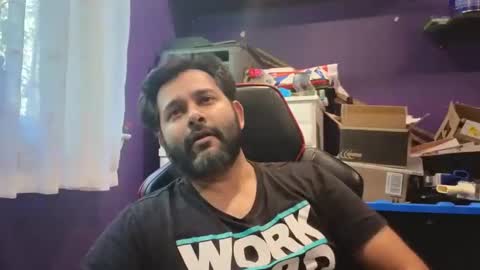 Snapshot of naughtydesicock chatting on September 11, 8:42 pm sakhtlaundaz online show from September 11, 8:42 pm