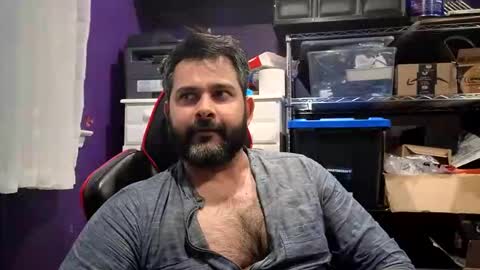 Snapshot of naughtydesicock chatting on November 5, 10:10 pm sakhtlaundaz online show from November 5, 10:10 pm