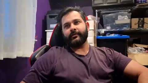 Snapshot of naughtydesicock chatting on November 19, 9:48 pm sakhtlaundaz online show from November 19, 9:48 pm