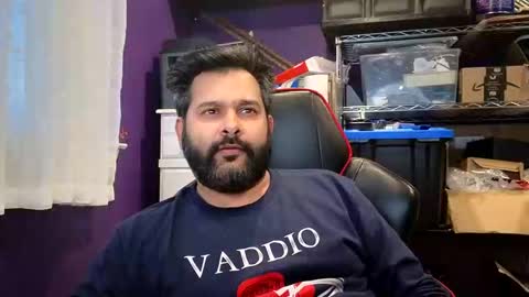 Snapshot of naughtydesicock chatting on November 23, 9:47 pm sakhtlaundaz online show from November 23, 9:47 pm