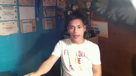 naughtyfuck_boy online show from October 17, 11:35 am