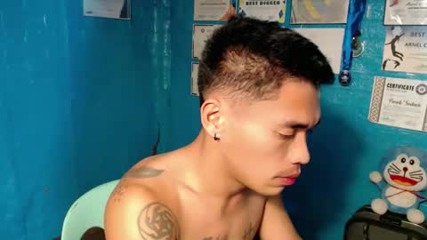 naughtyfuck_boy online show from October 28, 1:47 pm