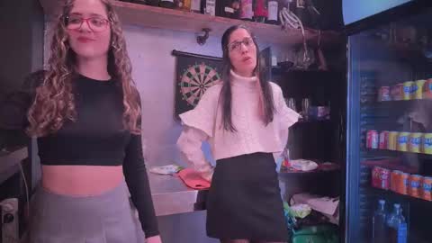 ANDREA STEPH  MIKE online show from February 9, 7:41 pm