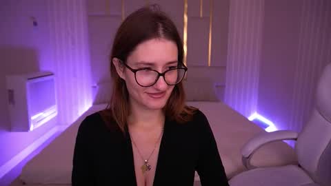 Ur Nurse online show from November 11, 6:46 am