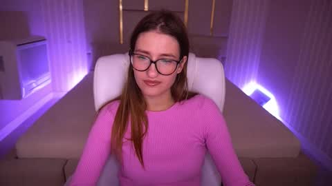 Ur Nurse online show from November 17, 7:14 am