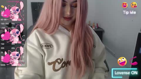 naughtyplayass online show from September 17, 6:42 pm