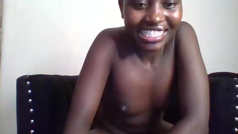 Snapshot of naughtyqueen12 chatting on February 21, 2:16 pm naughtyqueen12 online show from February 21, 2:16 pm