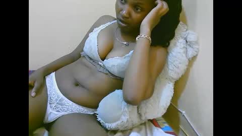 naughtyqueen online show from October 25, 1:24 am