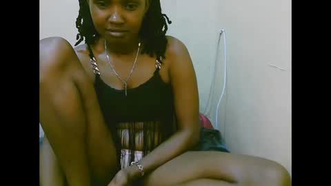 naughtyqueen online show from November 13, 11:03 pm