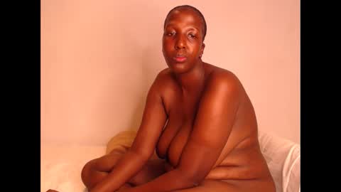 nawtylezi696 online show from October 15, 8:42 pm