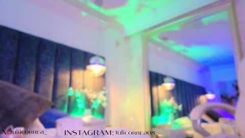 Juli  online show from September 13, 11:54 am