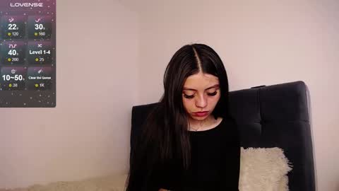 Snapshot of nea_lm chatting on December 7, 2:46 pm nea-- online show from December 7, 2:46 pm