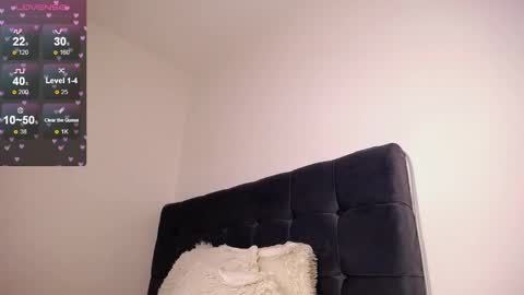 Snapshot of nea_lm chatting on February 19, 4:34 am nea-- online show from February 19, 4:34 am