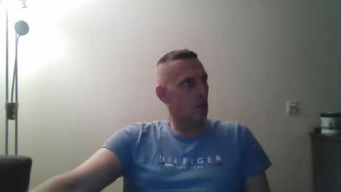 nederland77 online show from December 7, 6:26 pm