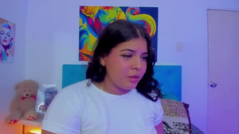 neferet_opal online show from October 1, 1:00 am