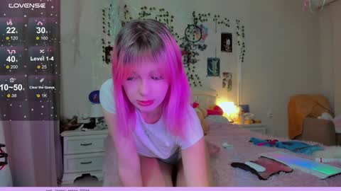 neko_kitsune online show from December 16, 6:05 pm