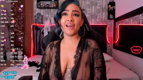 Miah online show from December 22, 1:11 pm