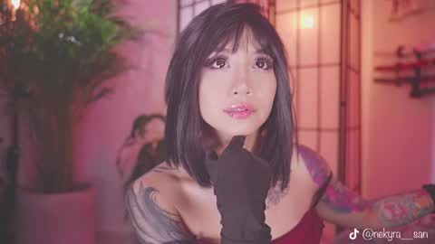 Snapshot of nekyra_san chatting on September 21, 12:23 am Mely Birthday party saturday night BYO online show from September 21, 12:23 am