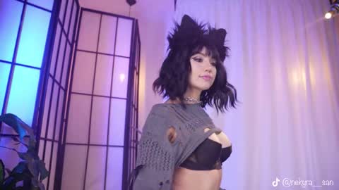 Snapshot of nekyra_san chatting on November 14, 12:31 am Mely Birthday party saturday night BYO online show from November 14, 12:31 am