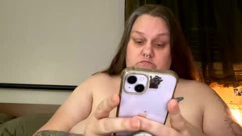 Nellie Atlas online show from February 16, 1:36 am