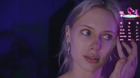 I am Nelly3 online show from November 9, 4:49 pm